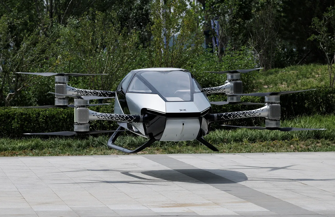 خودروهای پرنده و ربات‌های انسان‌نما به زودی به تولید انبوه می‌رسد